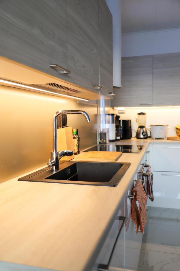 Modern Semi-Detached House With Wonderful Location! Villa Rovaniemi Kültér fotó