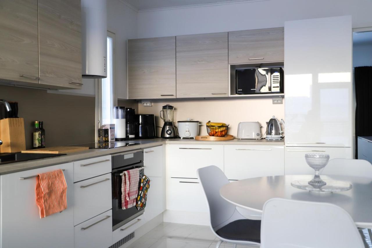 Modern Semi-Detached House With Wonderful Location! Villa Rovaniemi Kültér fotó